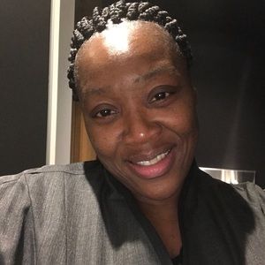 Meet your Posher, Loretta